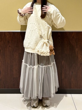 「アイテム（PC・スマホグッズ/家電）」を使った、omochiさん（レディース・166cm）の秋コーディネート