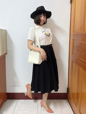 「DAWNのアイテム」を使った、美田さん（レディース・167cm）の春コーディネート