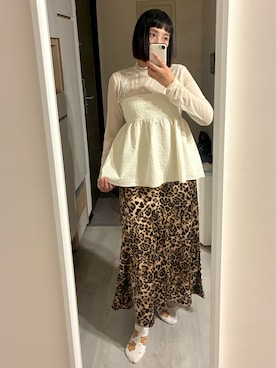 「アイテム（キャミソール）」を使った、美田さん（レディース・167cm）の秋コーディネート