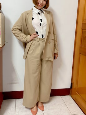 「MEIER.Q（マイヤーキュー）のアイテム（ジャケット/アウター）」を使った、美田さん（レディース・167cm）の冬コーディネート