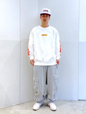 「エクストララージ」｜「アイテム（スウェットパンツ）」を使った、山口 聖矢さん（メンズ・175cm）の秋コーディネート