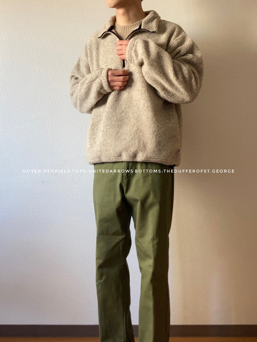 「きれいめカジュアル、カジュアルコーデ、大人カジュアル、カジュアル、シンプルコーデ、シンプル、シンプルスタイル、penfield、BEAUTY&YOUTH UNITED ARROWS、united arrows、フリース、フリースジャケット、おしゃれさんと繋がりたい、ニット」｜「The DUFFER of ST.GEORGEのアイテム（チノパンツ、グリーン系）」を使った、naoさん（メンズ・180cm）の冬コーディネートの1枚目の写真