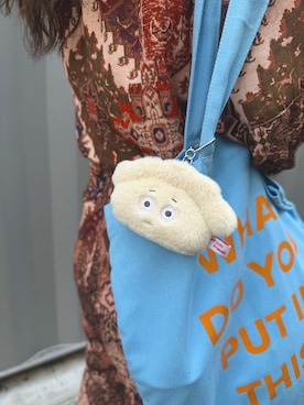 「アイテム（チャーム）」を使った、KUUKOさん（レディース・164cm）の夏コーディネート