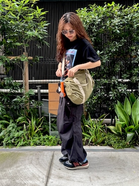 「BIRTHDAY BAR（バースデイバー）の撥水パッカブル ボストンバッグ（ボストンバッグ、グリーン系）」を使った、KUUKOさん（レディース・164cm）の夏コーディネート