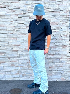 「アイテム（スニーカー）」を使った、KENTAさん（メンズ・159cm・30代）の秋コーディネート