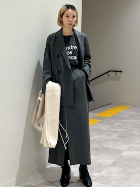 「マフラー」｜「アイテム（テーラードジャケット）」を使った、松原さん（レディース・153cm）の冬コーディネート