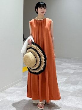 「イエベ春」｜「アイテム（その他アウター）」を使った、松原さん（レディース・153cm）の夏コーディネート