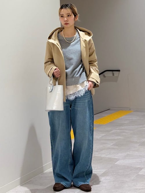 SHIPSショート丈パーカー ベージュ WEB限定】SHIPS: クロップド ワイド ワンポイント ロゴ ジップアップ