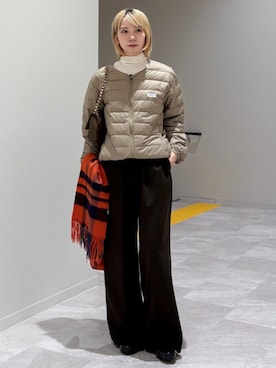 「アイテム（スリッポン）」を使った、松原さん（レディース・153cm）の秋コーディネート