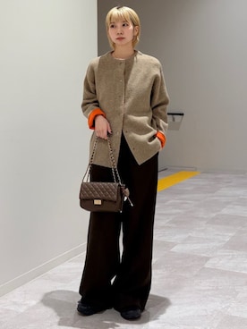 「SHIPS Colors（シップス カラーズ）のアイテム（ネックレス）」を使った、松原さん（レディース・153cm）の秋コーディネート