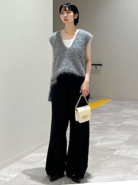 「アイテム（ベスト）」を使った、松原さん（レディース・153cm）の秋コーディネート