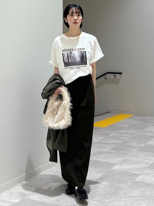 SHIPS Colors:〈接触冷感・UVカット〉AVENUE フォト Tシャツ