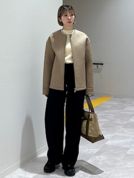 「トートバック」｜「アイテム（ノーカラーコート）」を使った、松原さん（レディース・153cm）の冬コーディネート