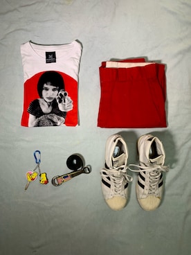 THIRIさんのコーディネート