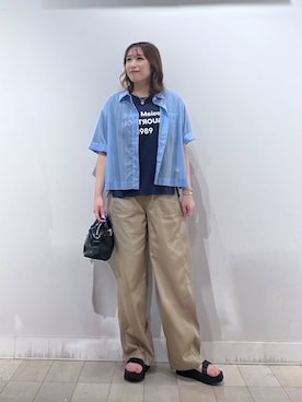 「GLOBAL WORK（グローバルワーク）のシルキータッチシアーシャツ5分袖/636672（シャツ/ブラウス、ブルー系）」を使った、no23miさん（レディース）の夏コーディネート