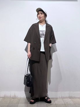 「NEW ERA（ニューエラ）のNEW ERA/920TYP/26/616634（キャップ、ベージュ系）」を使った、no23miさん（レディース）の春コーディネート
