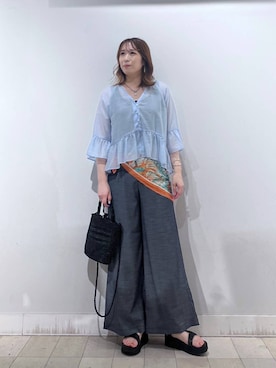 「GLOBAL WORK（グローバルワーク）のデニムライクパンツ/636574（その他パンツ、ブルー系）」を使った、no23miさん（レディース）の夏コーディネート