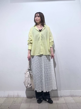 「GLOBAL WORK（グローバルワーク）の撥水軽量2WAYバッグ/137590（ショルダーバッグ、ホワイト系）」を使った、no23miさん（レディース）の春コーディネート