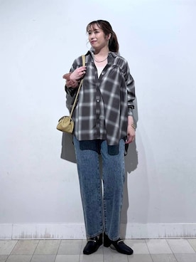 「アイテム（バングル/リストバンド）」を使った、no23miさん（レディース・155cm）の秋コーディネート