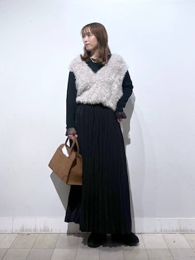 「アイテム（バングル/リストバンド）」を使った、no23miさん（レディース・155cm）の秋コーディネート