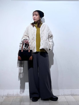 「アイテム（バングル/リストバンド）」を使った、no23miさん（レディース・155cm）の秋コーディネート