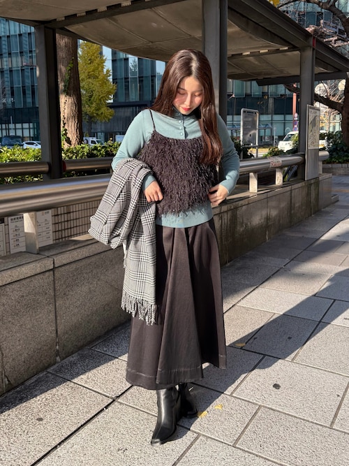 セール】ボタンフロントハイネックニット / Button-Front High Neck