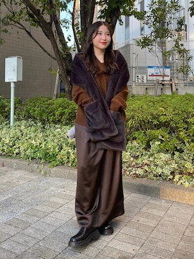 「アイテム（ストール/ショール）」を使った、yukaさん（レディース・153cm）の秋コーディネート