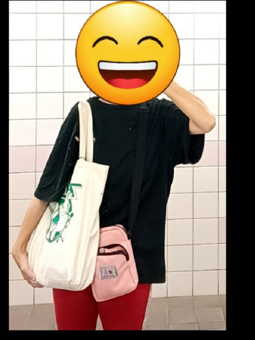 「EXIEEETシャツ着まわしチャレンジ、EXIEEE、EXIT」｜「EXIEEEのバンダナプリントTシャツ（Tシャツ/カットソー、ブラック系）」を使った、🐊こゆい🦄さん（レディース・160cm）の夏コーディネートの1枚目の写真
