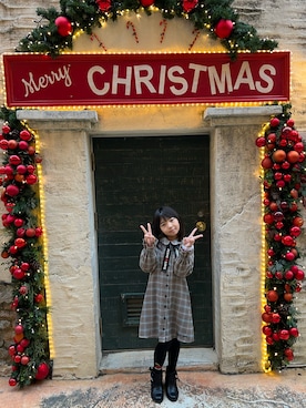 「クリスマスコーデ」｜「アイテム（ワンピース/ドレス）」を使った、saraさん（キッズ・122cm）の冬コーディネート