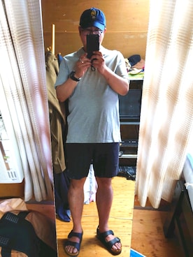 「アイテム（サンダル）」を使った、waka777888さん（メンズ・173cm・40代）の夏コーディネート