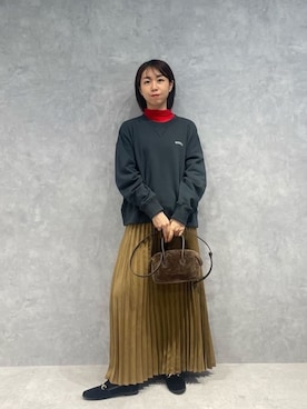 「アイテム（スウェット）」を使った、鈴ゆりかさん（レディース・157cm・30代）の秋コーディネート