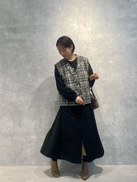 「アイテム（ノーカラージャケット）」を使った、鈴ゆりかさん（レディース・157cm・30代）の秋コーディネート