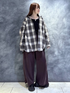 「アイテム（スウェットパンツ）」を使った、mizukiさん（レディース・157cm・20代）の秋コーディネート