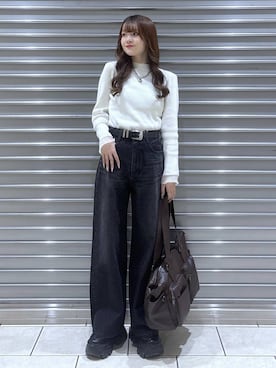 「PAGEBOY（ページボーイ）のプラットチャンキースニーカー【3サイズ展開・軽量】（スニーカー、ブラック系）」を使った、mizukiさん（レディース・156cm）の冬コーディネート