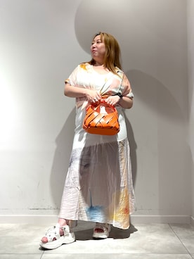 「Desigual（デシグアル）のアイテム」を使った、Desigual長島 STAFFさん（レディース・153cm）の夏コーディネート