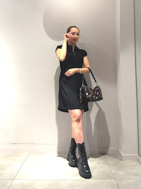 「Desigual（デシグアル）のジッパー付き ワンピース 結婚式 二次会 フォーマル（ワンピース、ブラック系）」を使った、Desigual長島 STAFFさん（レディース・155cm）の春コーディネート