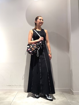 「Desigual（デシグアル）のアイテム」を使った、Desigual長島 STAFFさん（レディース・155cm）の春コーディネート