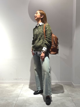 「アイテム（バックパック/リュック）」を使った、Desigual 長島 STAFFさん（レディース・155cm）の秋コーディネート