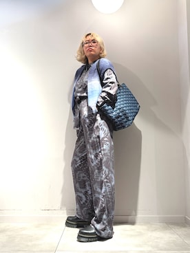 「アイテム（オールインワン・サロペット）」を使った、Desigual長島 STAFFさん（レディース・168cm）の秋コーディネート