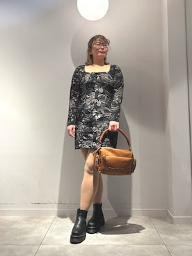 Desigual長島 STAFFさん（レディース・168cm）の冬コーディネート