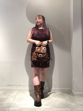 「Desigual（デシグアル）のフローラル ピナフォア ショートドレス　結婚式 二次会 フォーマル（ワンピース、レッド系）」を使った、Desigual長島 STAFFさん（レディース・162cm）の夏コーディネート