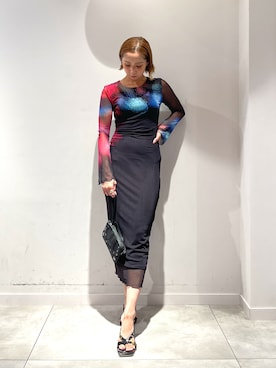 「Desigual（デシグアル）のM. CHRISTIAN LACROIX ライトグラデーション ミディドレス 結婚式 二次会 フォーマル（ワンピース、ブラック系）」を使った、Desigual長島 STAFFさん（レディース・162cm）の秋コーディネート