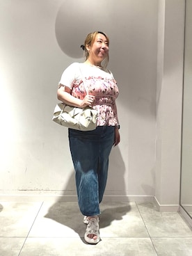「Desigual（デシグアル）のアイテム」を使った、Desigual長島 STAFFさん（レディース・153cm）の夏コーディネート