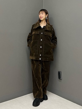 「KBF（ケイビーエフ）のアイテム（アクセサリー）」を使った、古木　千尋さん（レディース・152cm）の冬コーディネート