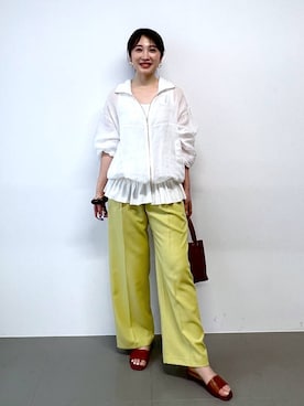 「AULENTTI（オウレンティ）の【AULENTTI】チャームショルダーBAG（ショルダーバッグ、ブラウン系）」を使った、RIONさん（レディース・162cm）の春コーディネート
