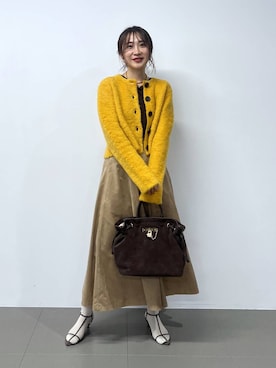 「BABYLONE（バビロン）のアイテム（スカート）」を使った、RIONさん（レディース・162cm）の秋コーディネート