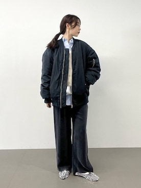 「ナチュラル」｜「アイテム（MA-1）」を使った、RIONさん（レディース・162cm）の秋コーディネート
