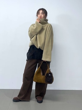 「MOHI（モヒ）のアイテム（ブーツ）」を使った、RIONさん（レディース・162cm）の秋コーディネート