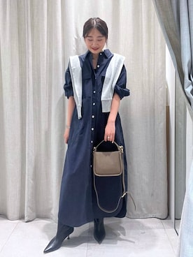 「アイテム（シャツワンピース）」を使った、RIONさん（レディース・162cm）の秋コーディネート