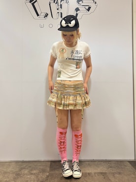 「アイテム（レッグウェア）」を使った、まなみさん（レディース・161cm）の夏コーディネート